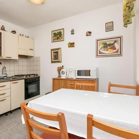 Slavomir Apartamento *
